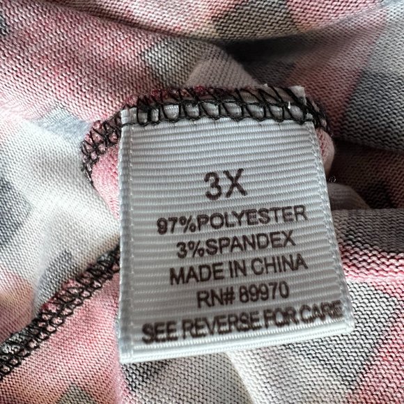 📌Eden & Olivia Red -Black -White Plaid Soft Button Down Shirt w/ Roll Up Sleeve - Picture 14 of 15